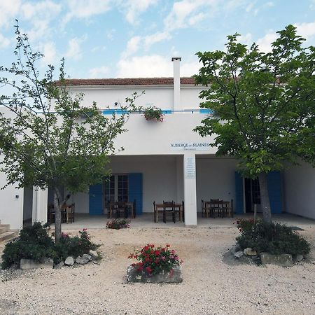 Auberge Des Plaines - Appart'Hotel Arlés Exterior foto